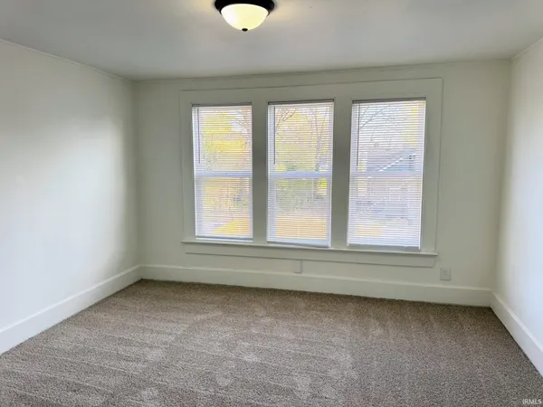 $159,900 | 1028 East Mulberry Street, Evansville, IN 47714