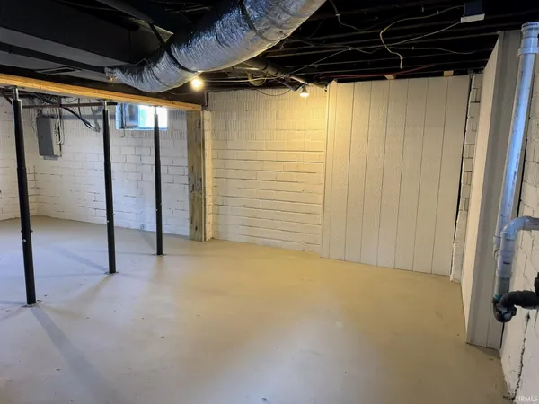 $159,900 | 1028 East Mulberry Street, Evansville, IN 47714