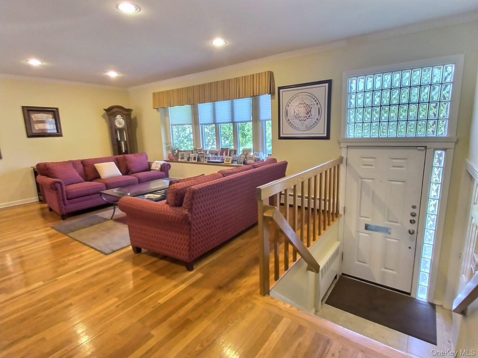 3452 Turf Road Oceanside, NY 11572 - Photo 3 of 46