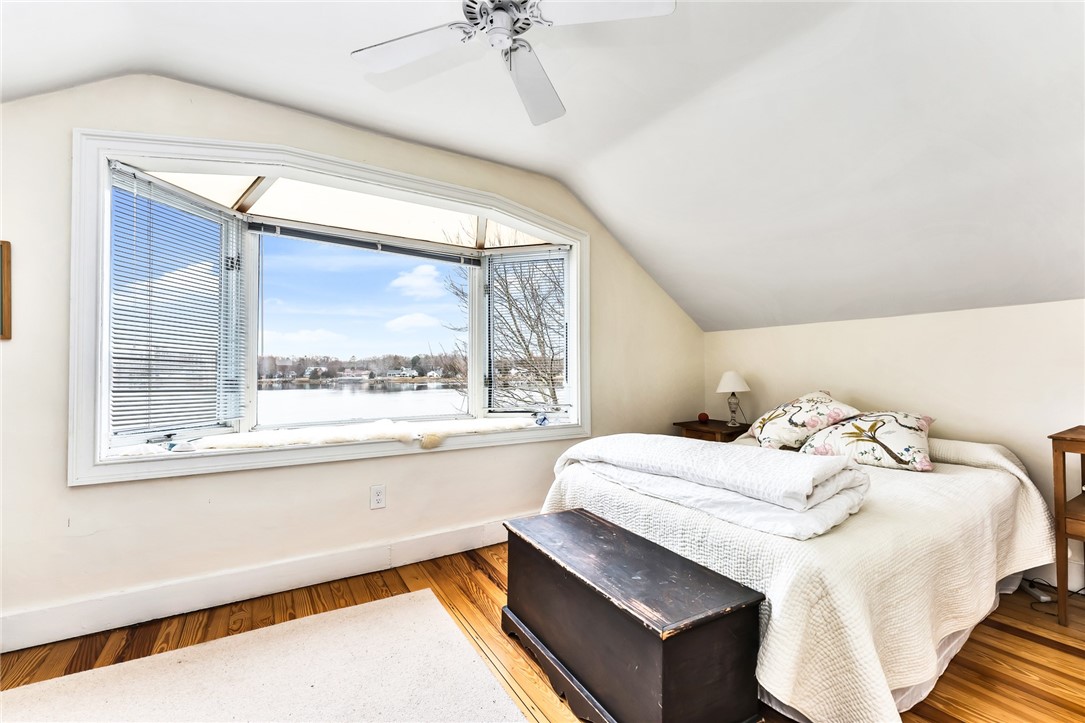 33 Samoset Avenue Barrington, RI 02806 - Photo 21 of 28