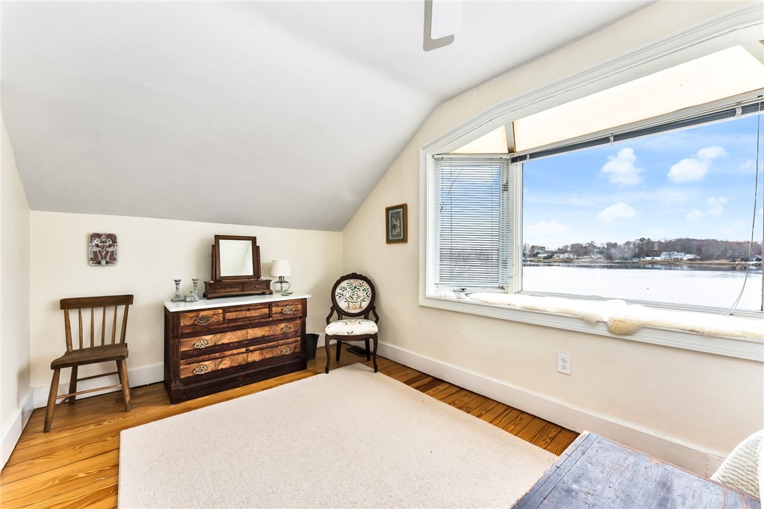 33 Samoset Avenue Barrington, RI 02806 - Photo 22 of 28