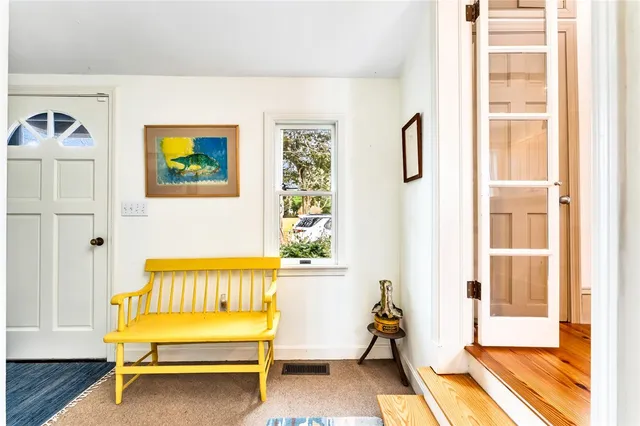 $3,650 | 33 Samoset Avenue, Barrington, RI 02806