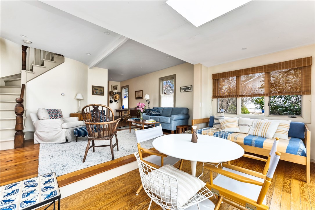 33 Samoset Avenue Barrington, RI 02806 - Photo 6 of 28