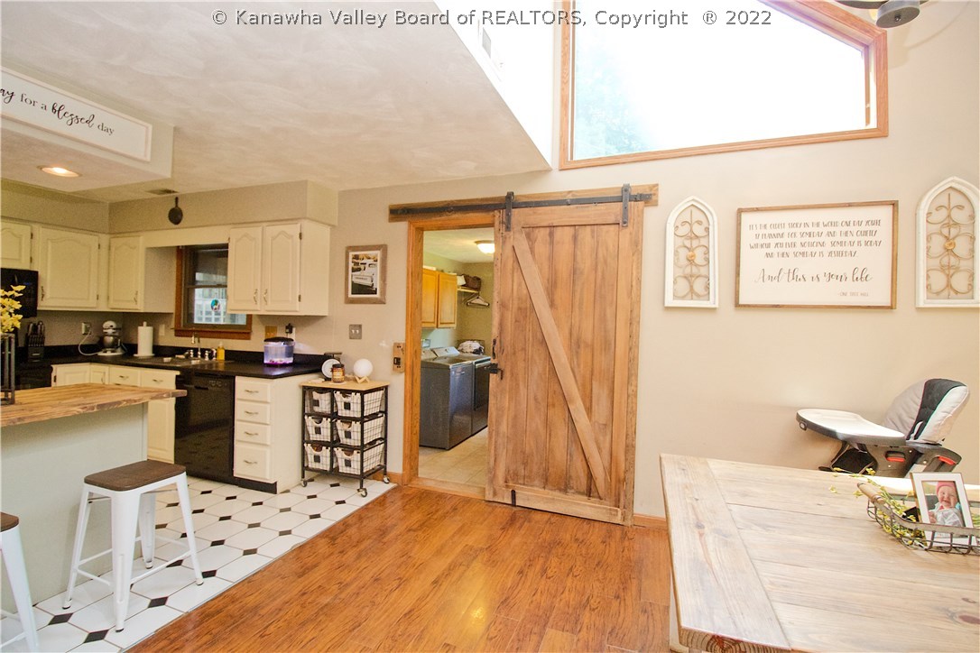 2150 Bluelick Road Winfield, WV 25213 - Photo 22 of 47 Gallery Image 22