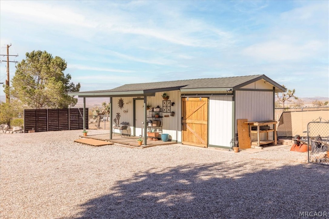 32865 Topaz Road Lucerne Valley, CA 92356 - Photo 53 of 60