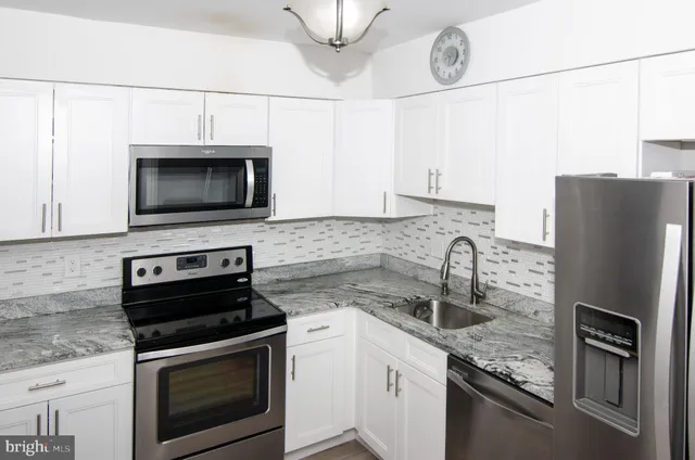 $2,400 | 1513 Whitpain Hills, Blue Bell, PA 19422