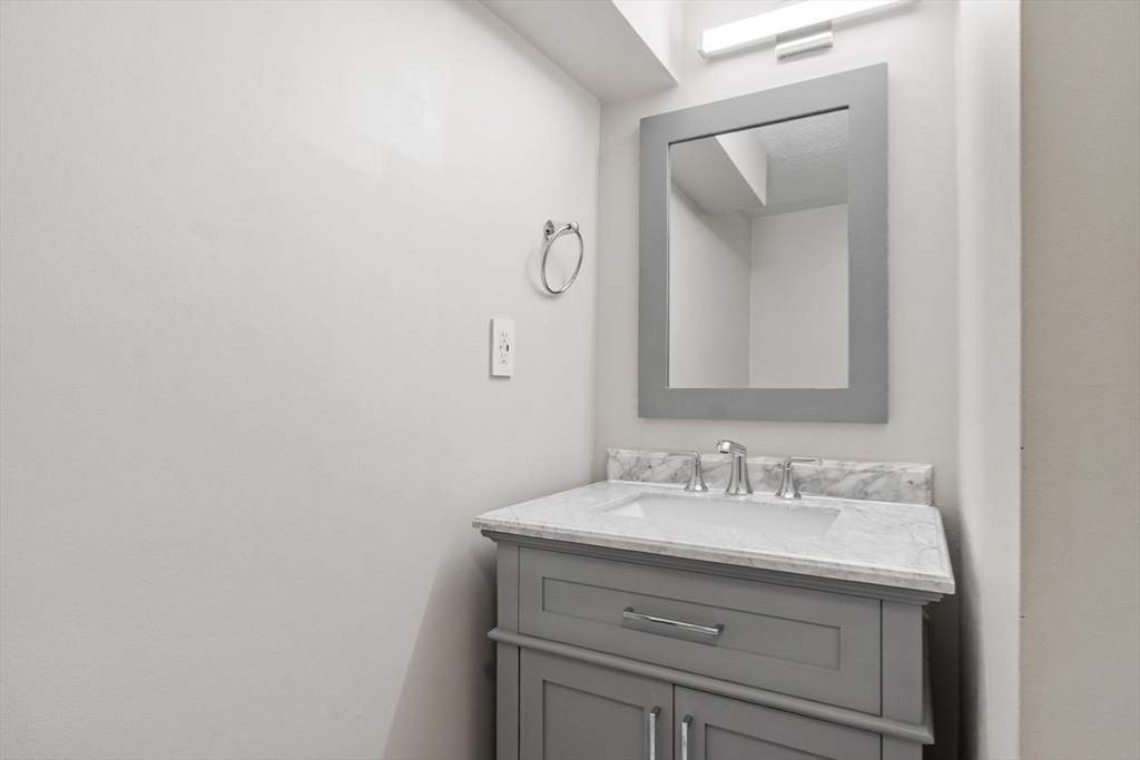 20 Deer Path, Unit 7 Maynard, MA 01754 - Photo 27 of 31