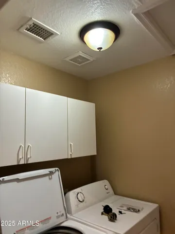 $2,280 | 1041 East Silverwood Drive, Phoenix, AZ 85048