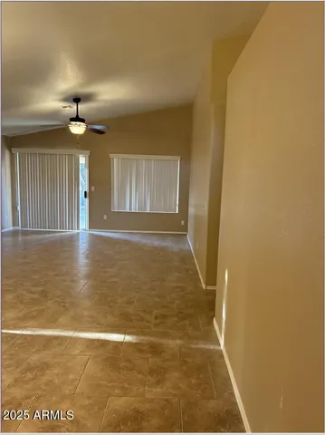 $2,280 | 1041 East Silverwood Drive, Phoenix, AZ 85048