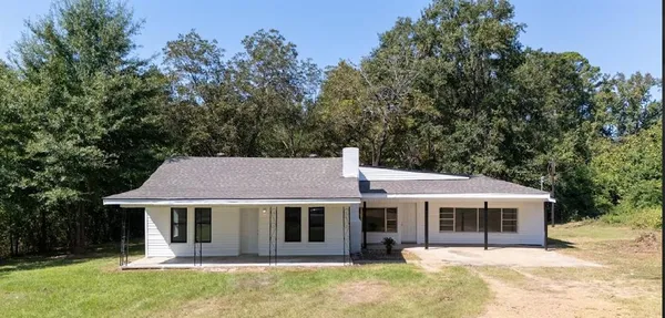 $225,000 | 6715 Springhill Road, Ball, LA 71405