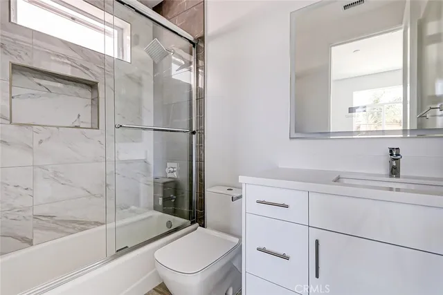 $2,095,000 | 2321 Clark Lane, Unit B, Redondo Beach, CA 90278