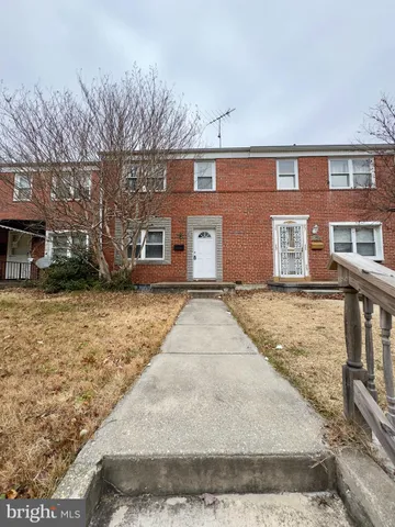 $2,200 | 820 Bradhurst Road, Baltimore, MD 21212