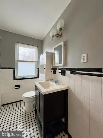 $2,000 | 820 Bradhurst Road, Baltimore, MD 21212