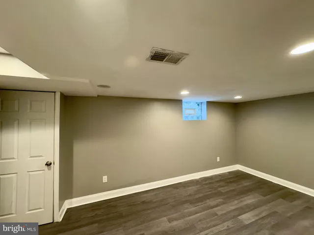 $2,200 | 820 Bradhurst Road, Baltimore, MD 21212