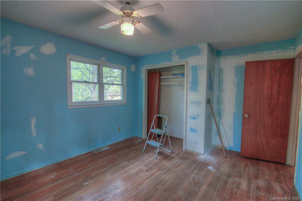 205 Green Acres Road Mount Holly, NC 28120 - Photo 11 of 23 Gallery Image 11