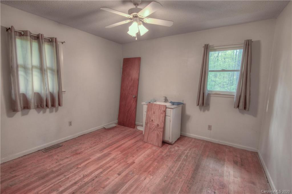 205 Green Acres Road Mount Holly, NC 28120 - Photo 13 of 23 Gallery Image 13