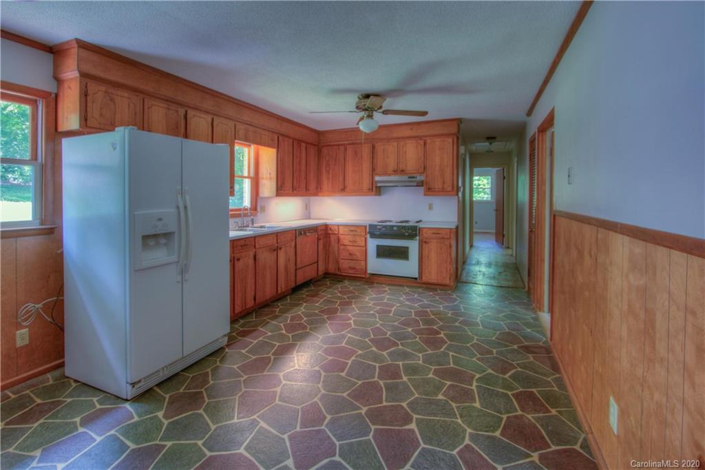 205 Green Acres Road Mount Holly, NC 28120 - Photo 8 of 23 Gallery Image 8
