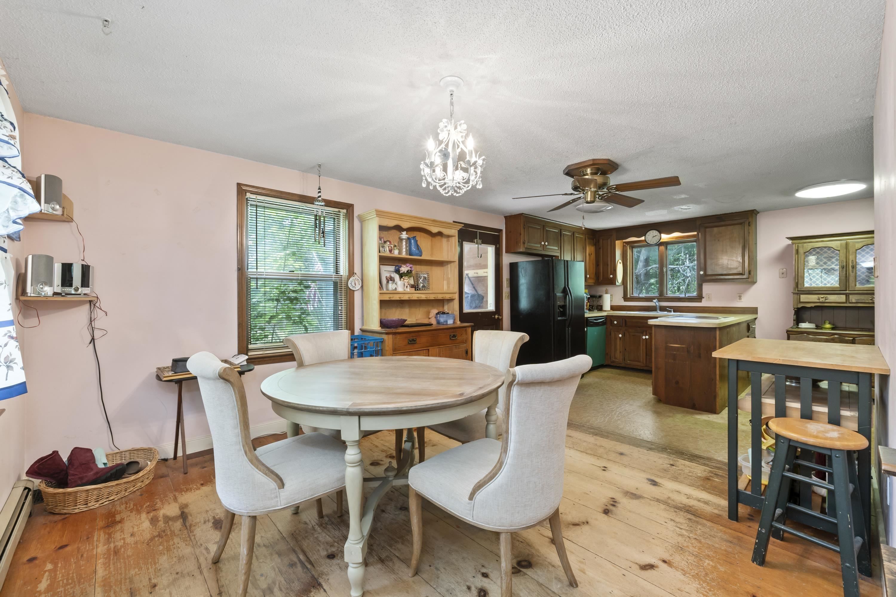 35 Lawrence Road Weare, NH 03281 - Photo 11 of 40