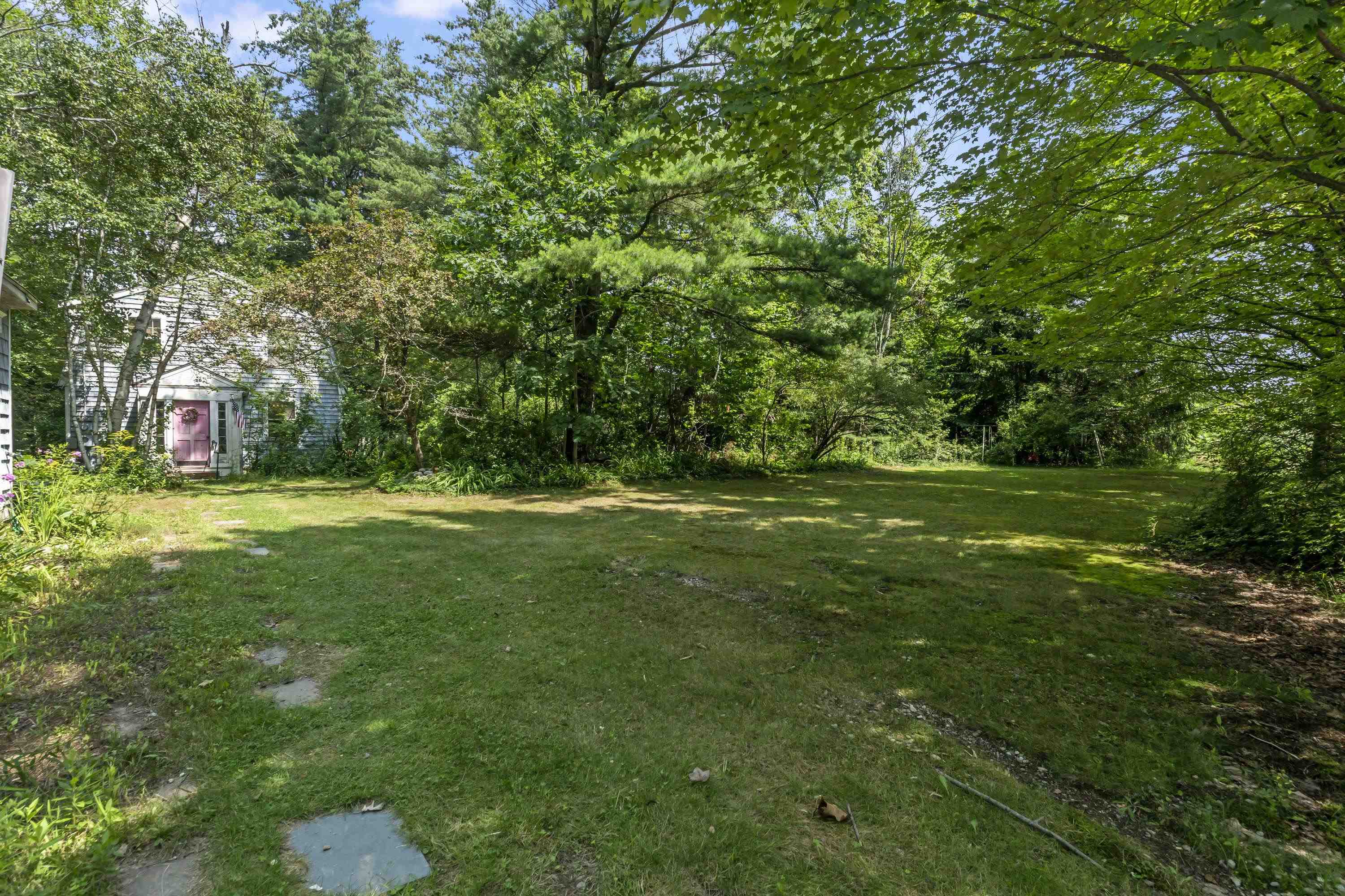 35 Lawrence Road Weare, NH 03281 - Photo 37 of 40