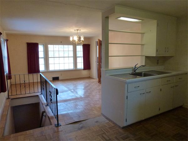18 Boston Road Westford, MA 01886 - Photo 3 of 16 Gallery Image 3
