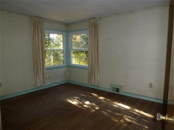 18 Boston Road Westford, MA 01886 - Photo 10 of 16 Gallery Image 10