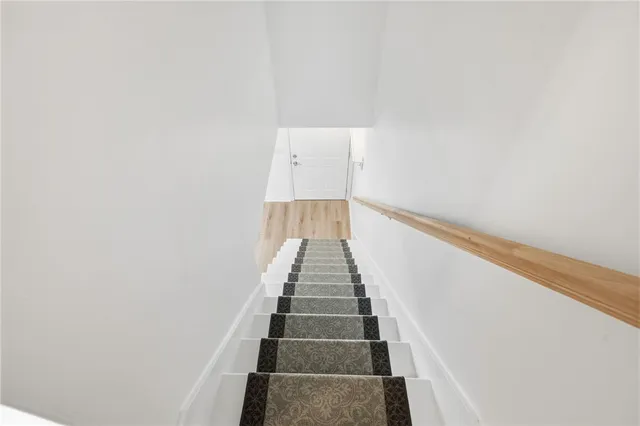 $2,500 | 23 Benefit Street, Unit 16, Warwick, RI 02886