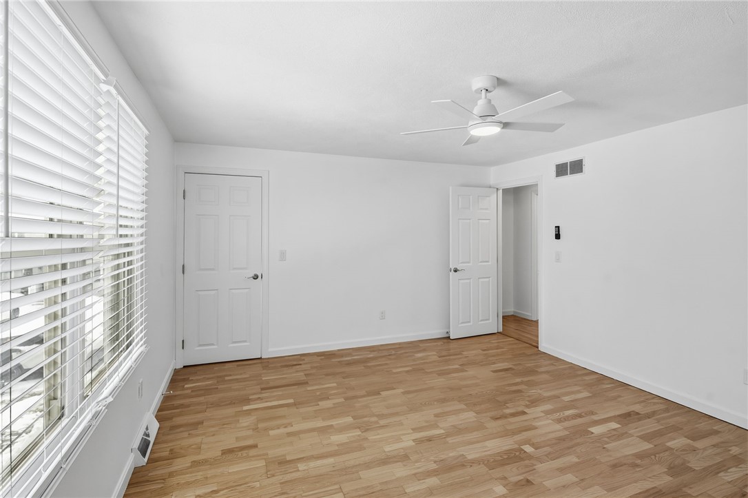 23 Benefit Street, Unit 16 Warwick, RI 02886 - Photo 24 of 39