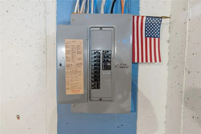 $2,500 | 23 Benefit Street, Unit 16, Warwick, RI 02886