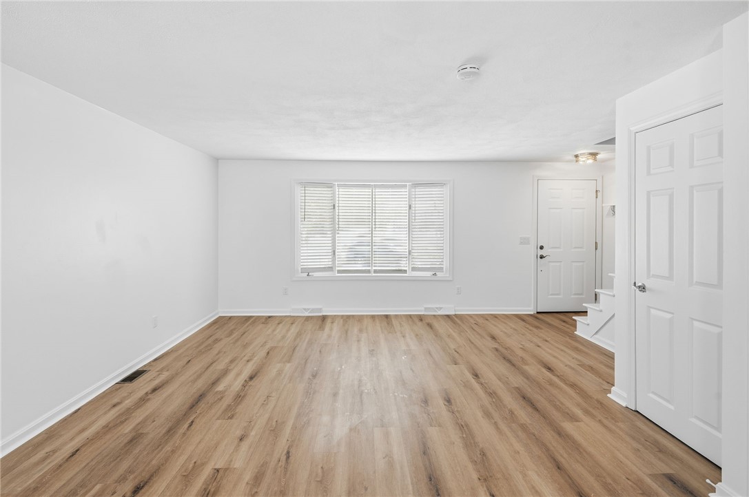 23 Benefit Street, Unit 16 Warwick, RI 02886 - Photo 10 of 39