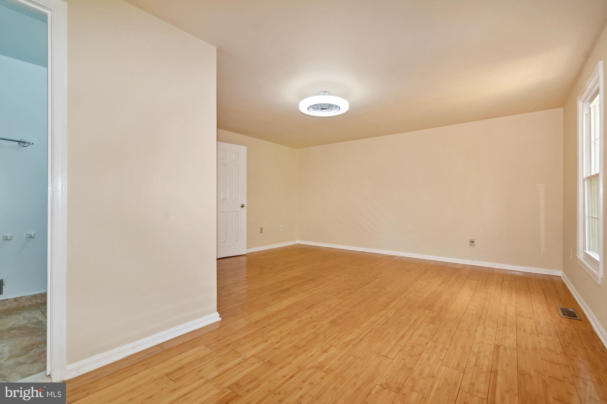 620 Concerto Lane Silver Spring, MD 20901 - Photo 3 of 35 Gallery Image 3