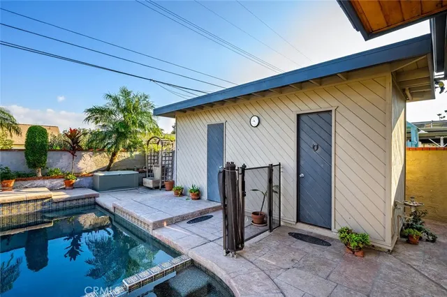 $1,494,999 | 14132 Carfax Avenue, Tustin, CA 92780