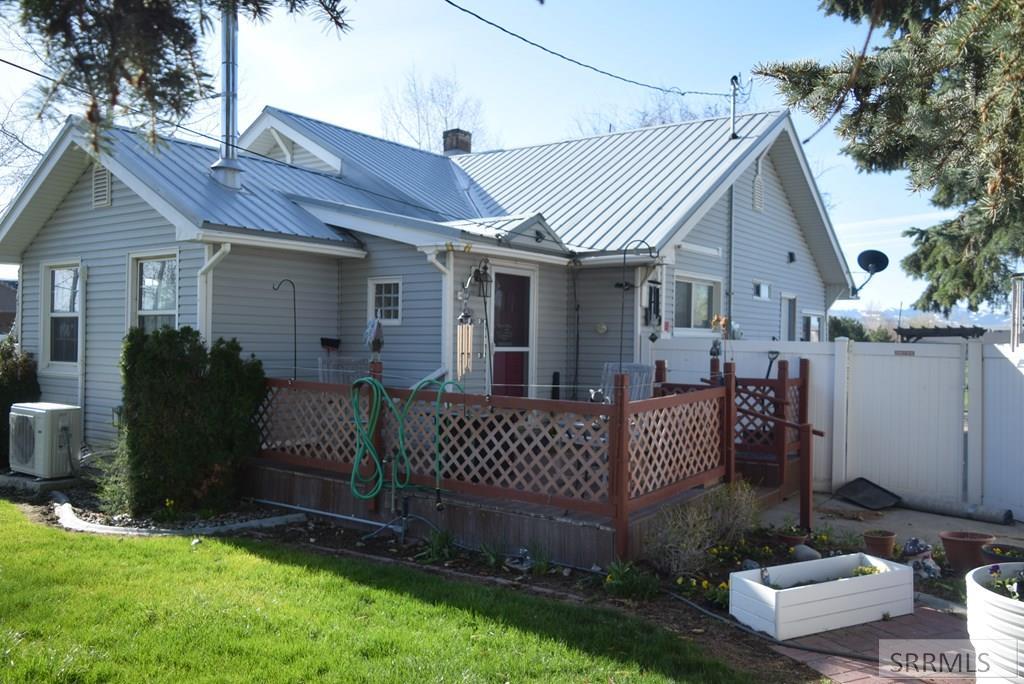 4020 East 49th South  