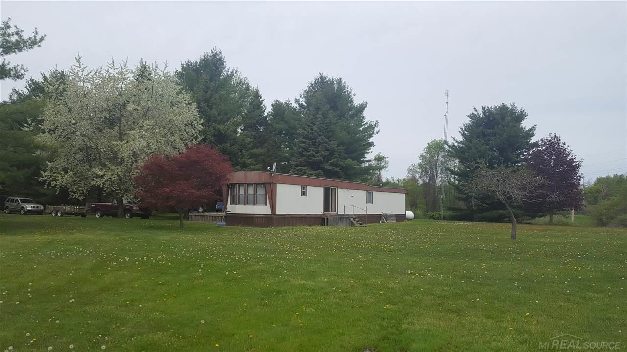 3450 Ridge Road Deckerville, MI 48427 - Photo 8 of 17