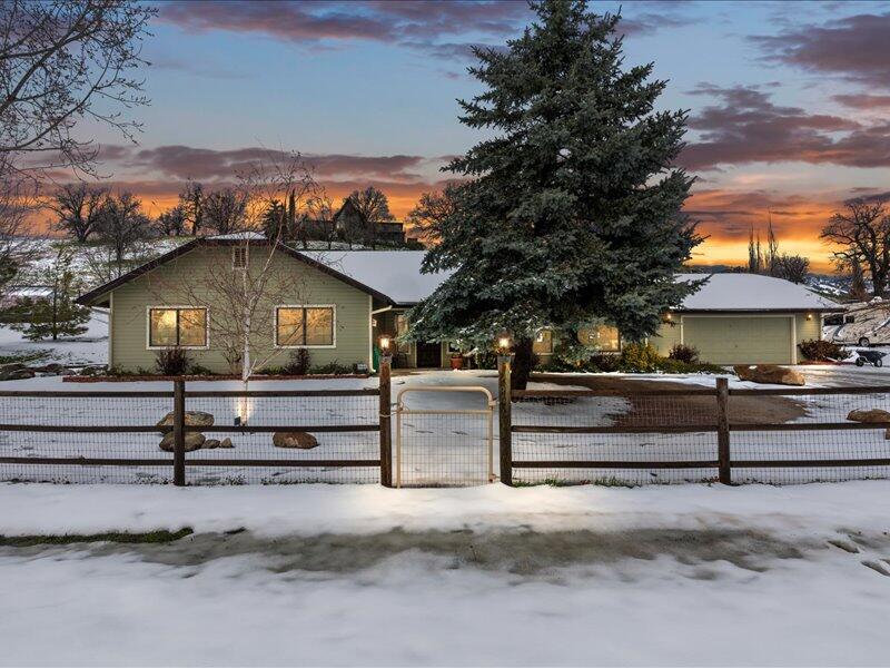 24140 Deertrail Drive Tehachapi, CA 93561 - Photo 3 of 44 a view of house and outdoor space