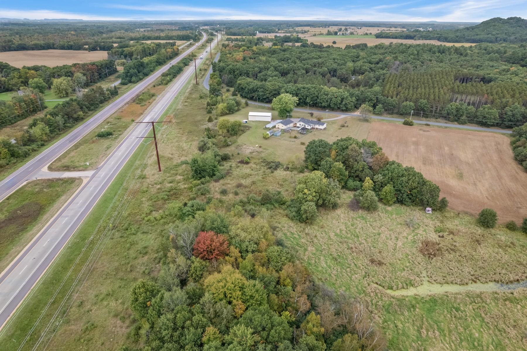 W6407 Welch Prairie Road New Lisbon, WI 53950 - Photo 38 of 41 Gallery Image 38