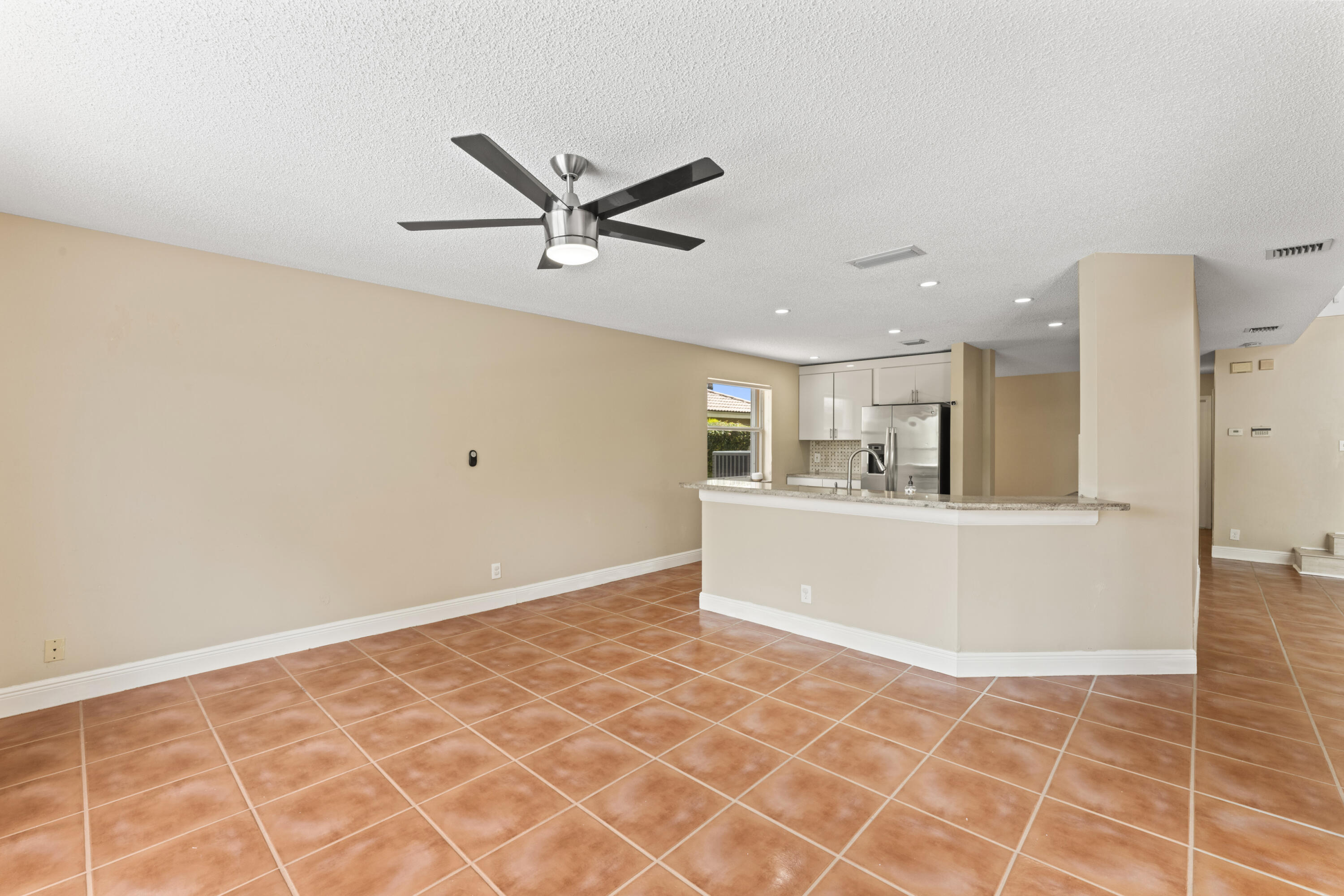 2103 Southwest 173rd Avenue Miramar, FL 33029 - Photo 25 of 32 DSC00372