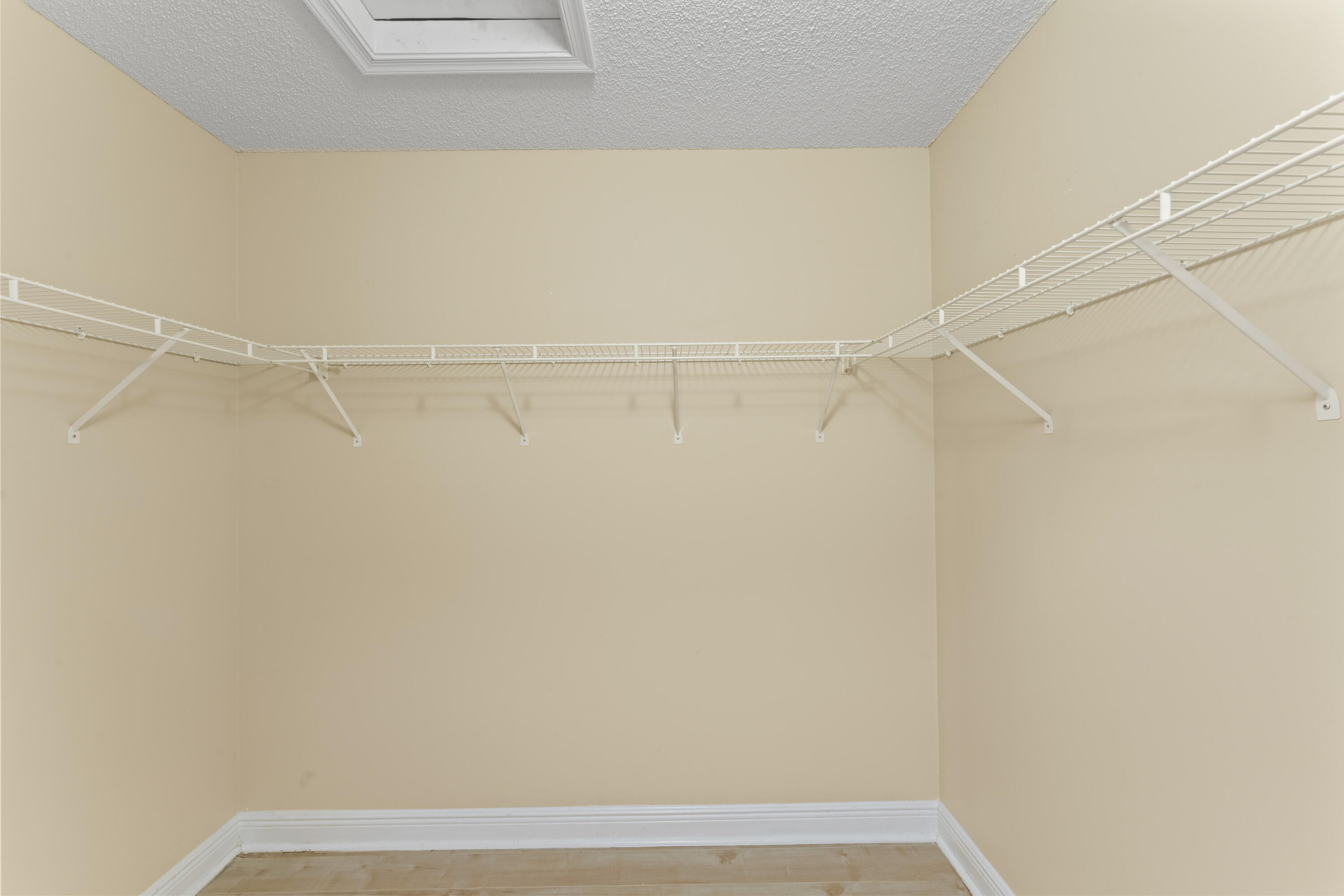2103 Southwest 173rd Avenue Miramar, FL 33029 - Photo 29 of 32 DSC00492