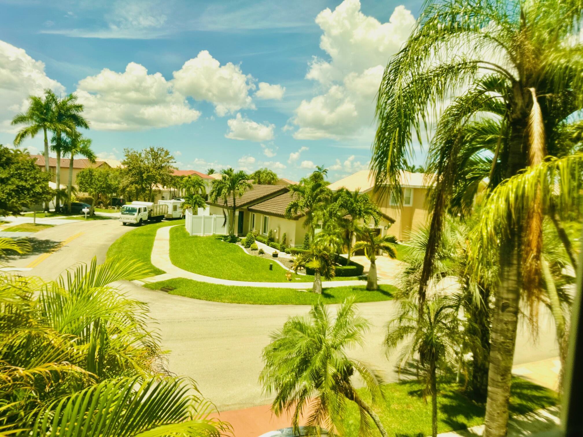 2103 Southwest 173rd Avenue Miramar, FL 33029 - Photo 32 of 32 IMG_4760