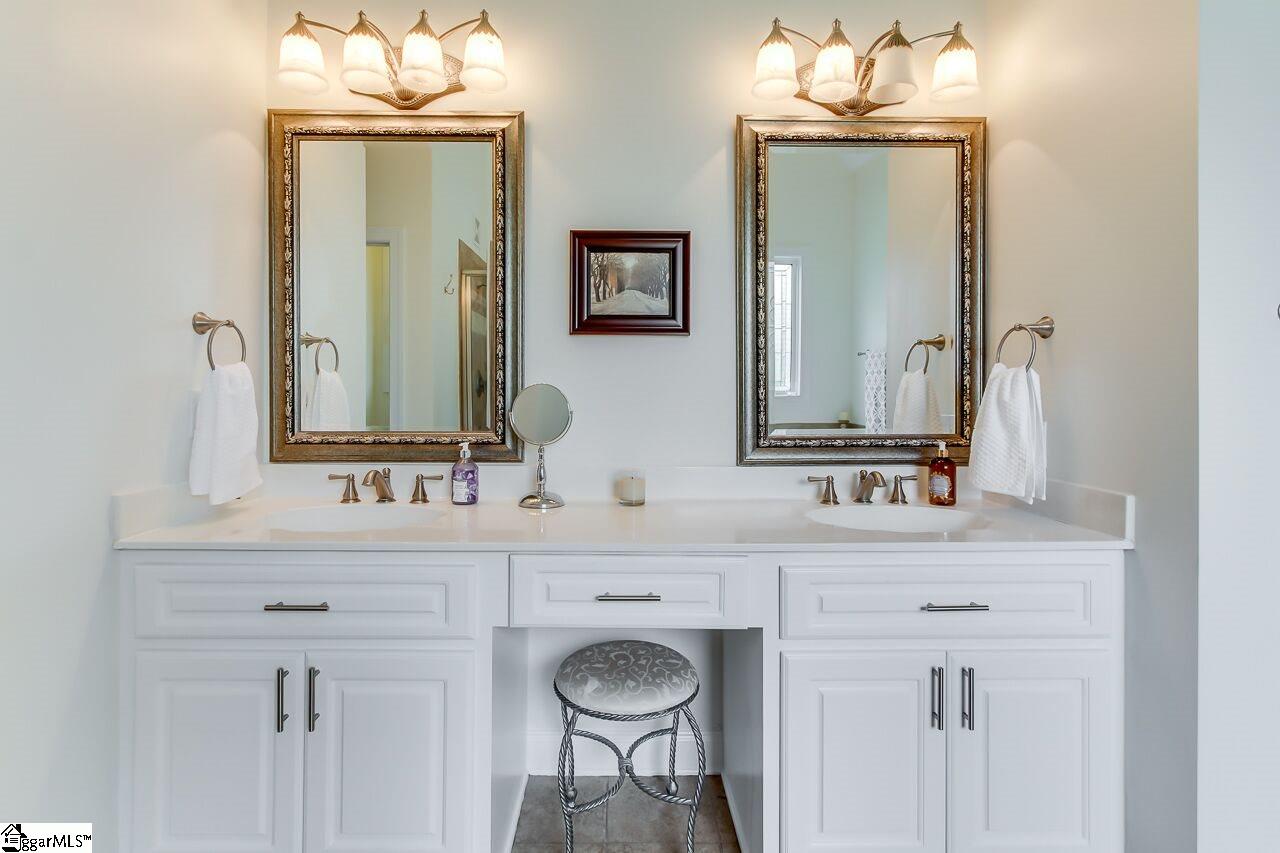 104 Lantern Ridge Drive Easley, SC 29642 - Photo 12 of 36 Gallery Image 12