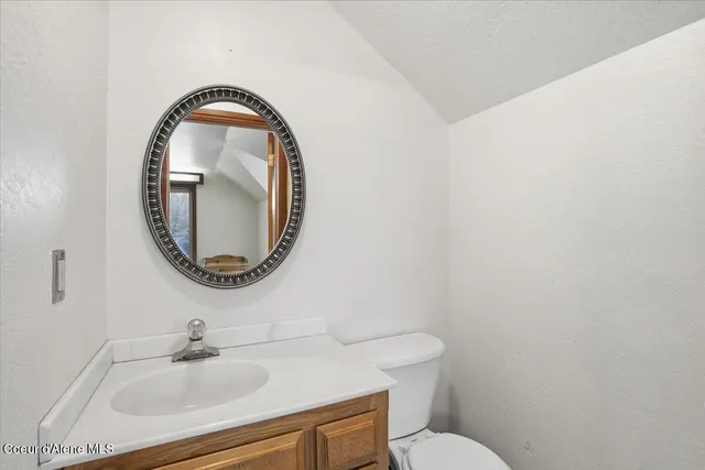 $1,100,000 | 2495 Hoo Doo Loop, Oldtown, ID 83822