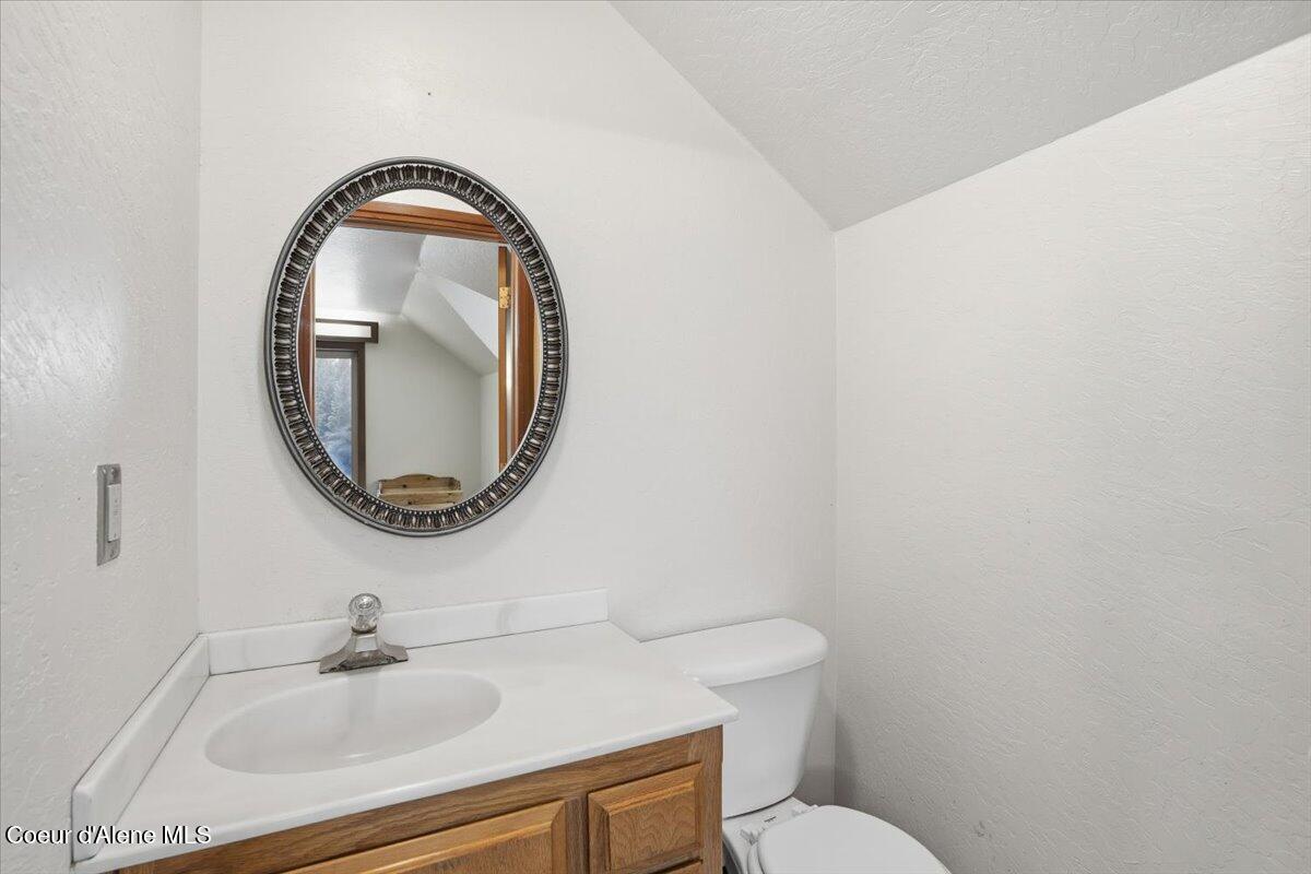 2495 Hoo Doo Loop Oldtown, ID 83822 - Photo 21 of 77 35-Half bath