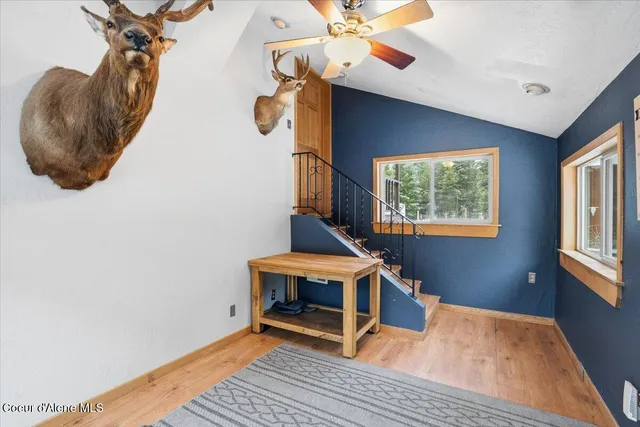 $1,100,000 | 2495 Hoo Doo Loop, Oldtown, ID 83822