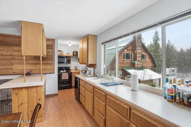 $1,100,000 | 2495 Hoo Doo Loop, Oldtown, ID 83822