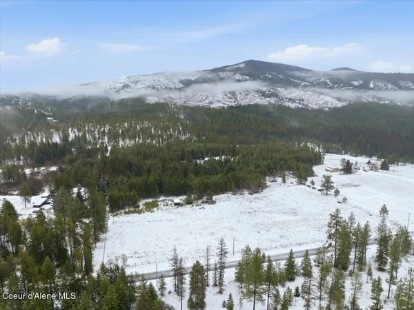 $1,100,000 | 2495 Hoo Doo Loop, Oldtown, ID 83822