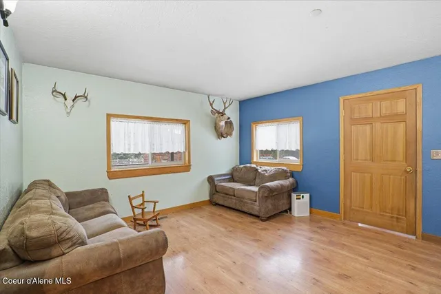 $1,100,000 | 2495 Hoo Doo Loop, Oldtown, ID 83822