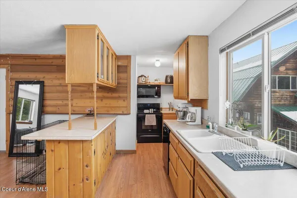 $1,100,000 | 2495 Hoo Doo Loop, Oldtown, ID 83822