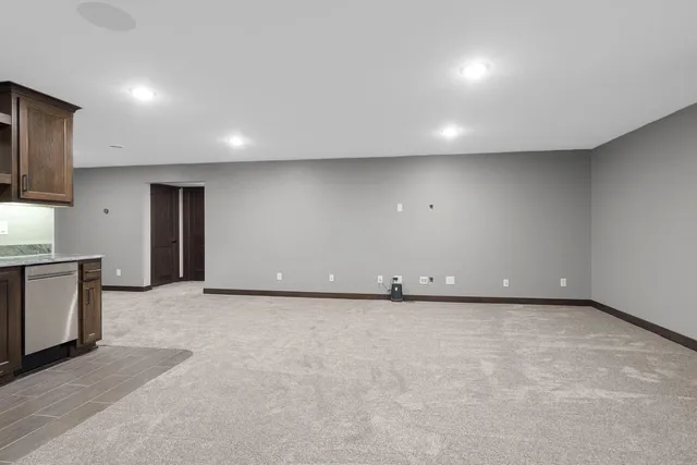 $739,900 | 2664 Chambers Crossing, Green Bay, WI 54313