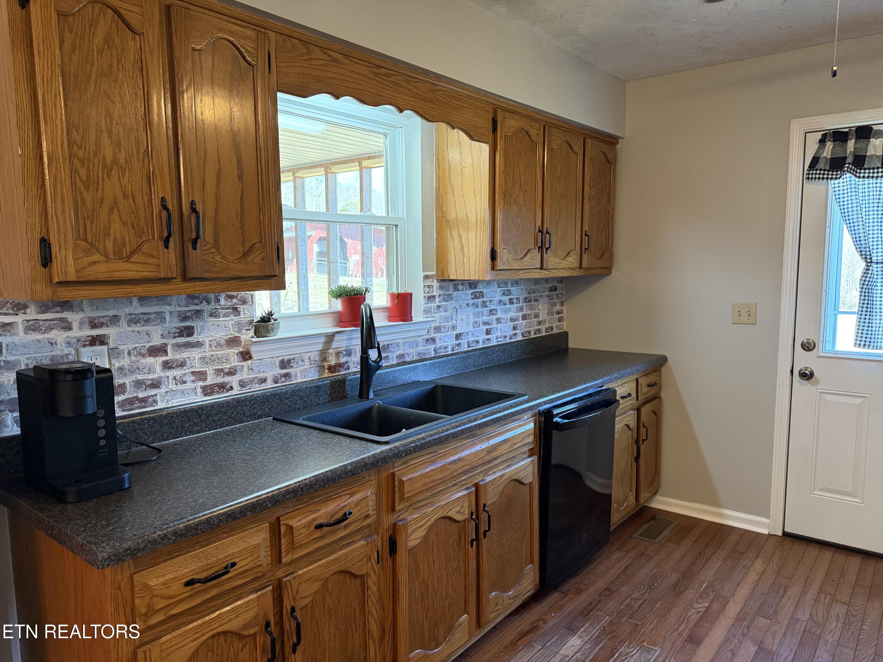 840 Jordan Road Decatur, TN 37322 - Photo 13 of 37 IMG_3548