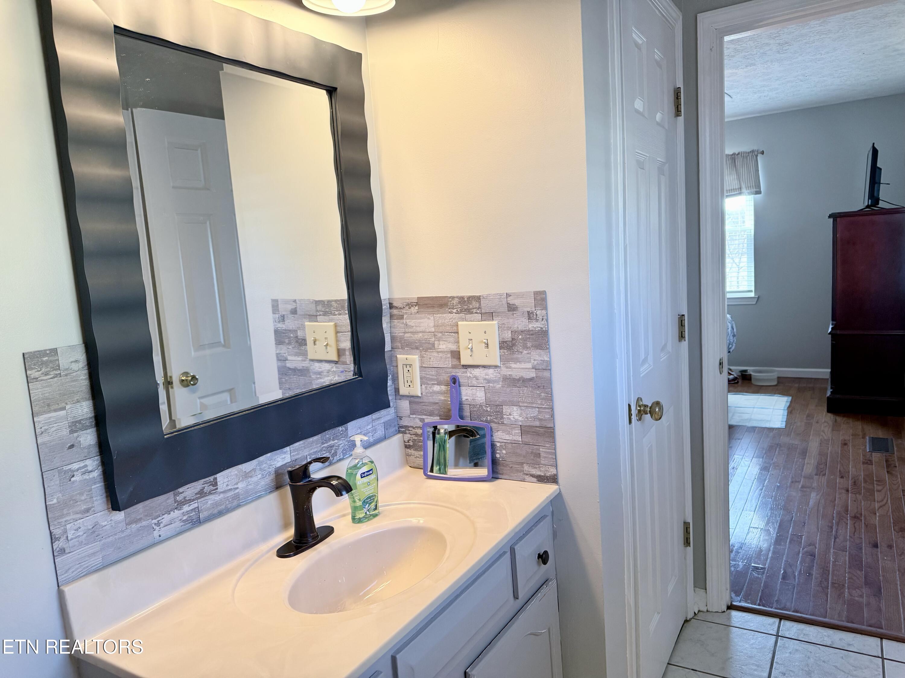 840 Jordan Road Decatur, TN 37322 - Photo 19 of 37 IMG_3542