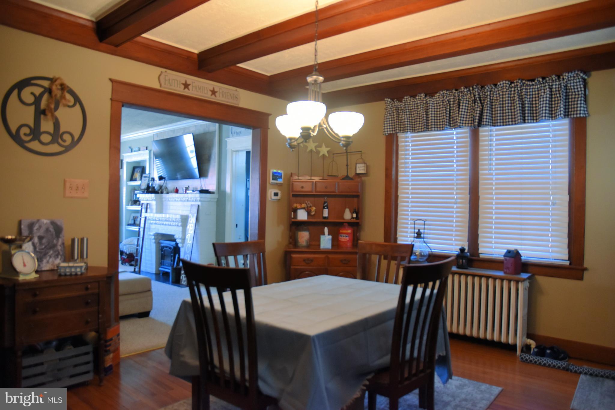 630 Walnut Street Emmaus, PA 18049 - Photo 14 of 43 Dining room